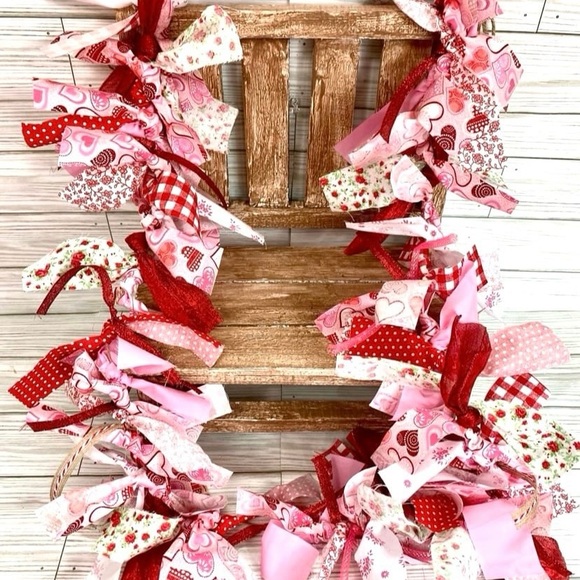 Handmade Other - Valentine's Day Garland